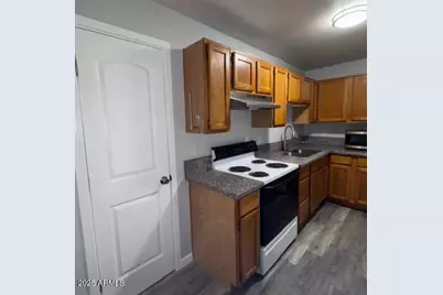 602 E Townley Avenue #306, Phoenix, AZ 85020 - Photo 2