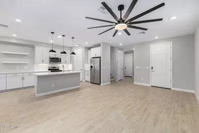 5818 E Zachary Drive, Phoenix, AZ 85054 - Photo 6