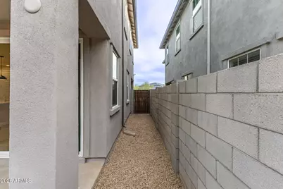 5818 E Zachary Drive, Phoenix, AZ 85054 - Photo 38