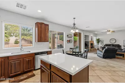 2212 W Blaylock Drive, Phoenix, AZ 85085 - Photo 30