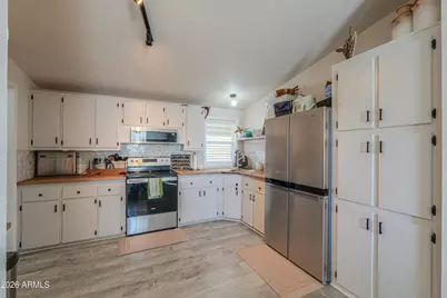 7972 W Caballo Circle, Arizona City, AZ 85123 - Photo 10