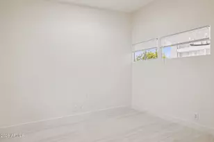 1023 E Larkspur Ln, Tempe, AZ 85288 - Photo 18