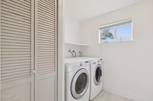 1023 E Larkspur Ln, Tempe, AZ 85288 - Photo 20