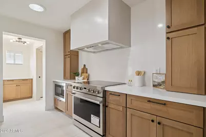 1023 E Larkspur Lane, Tempe, AZ 85288 - Photo 8