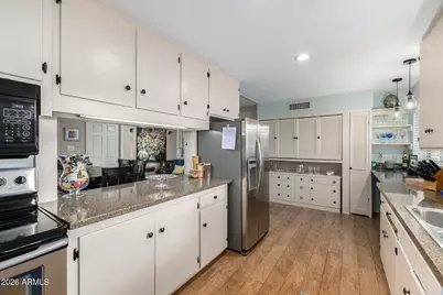 4601 N 75th Street, Scottsdale, AZ 85251 - Photo 14