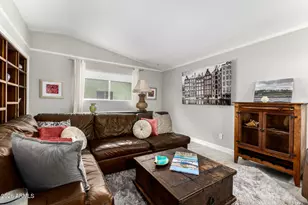 4601 N 75th St, Scottsdale, AZ 85251 - Photo 8