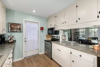 4601 N 75th Street, Scottsdale, AZ 85251 - Photo 12