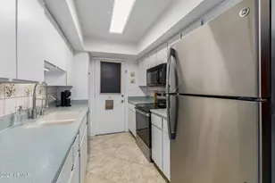 7830 N 21st Dr, Phoenix, AZ 85021 - Photo 18