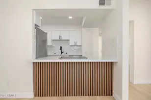 930 S Dobson Rd, Mesa, AZ 85202 - Photo 2