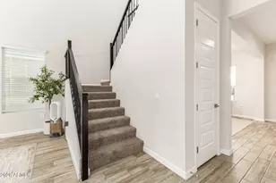 10321 W Deanna Dr, Peoria, AZ 85382 - Photo 16