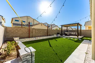 10321 W Deanna Dr, Peoria, AZ 85382 - Photo 10