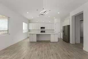 33227 W Sunland Ave, Tonopah, AZ 85354 - Photo 14