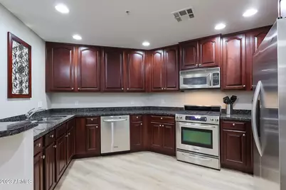 5350 E Deer Valley Drive #4430, Phoenix, AZ 85054 - Photo 4