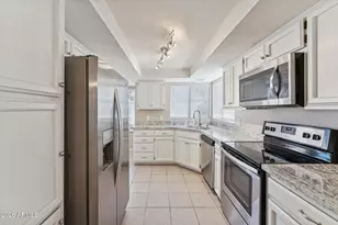 6040 W Desert Cove Ave, Glendale, AZ 85304 - Photo 10