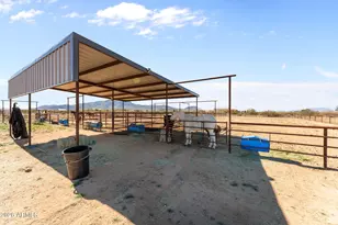 51539 W Donald Rd, Aguila, AZ 85320 - Photo 8