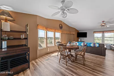 51539 W Donald Road, Aguila, AZ 85320 - Photo 26