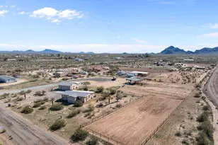 51539 W Donald Rd, Aguila, AZ 85320 - Photo 2