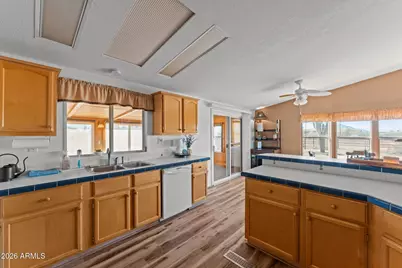 51539 W Donald Road, Aguila, AZ 85320 - Photo 24