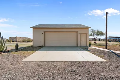 51539 W Donald Road, Aguila, AZ 85320 - Photo 20