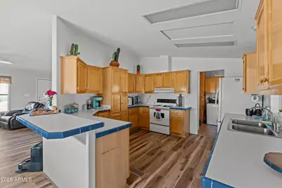 51539 W Donald Road, Aguila, AZ 85320 - Photo 22