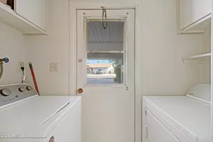 1036 E Geneva Dr, Tempe, AZ 85282 - Photo 18