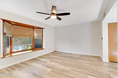1036 E Geneva Drive, Tempe, AZ 85282 - Photo 8
