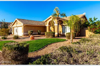 7344 E Medina Avenue, Mesa, AZ 85209 - Photo 6