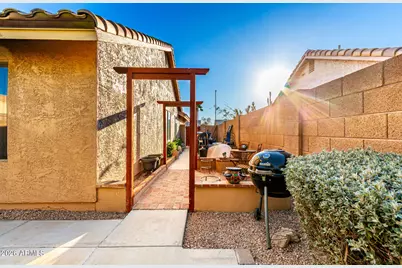 7344 E Medina Avenue, Mesa, AZ 85209 - Photo 40