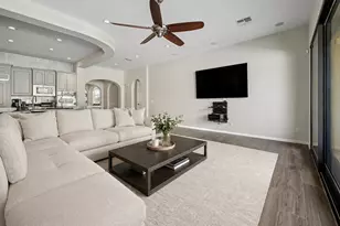 23917 N 24th Pl, Phoenix, AZ 85024 - Photo 12