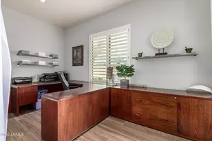 23917 N 24th Pl, Phoenix, AZ 85024 - Photo 32