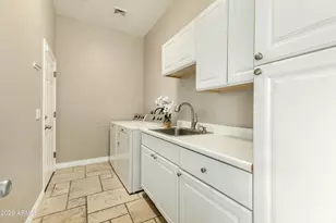 3034 E Turney Ave, Phoenix, AZ 85016 - Photo 24