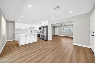 1214 E Butler Dr, Phoenix, AZ 85020 - Photo 6