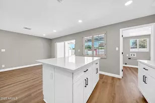 1214 E Butler Dr, Phoenix, AZ 85020 - Photo 12