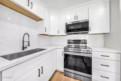 1214 E Butler Drive, Phoenix, AZ 85020 - Photo 8