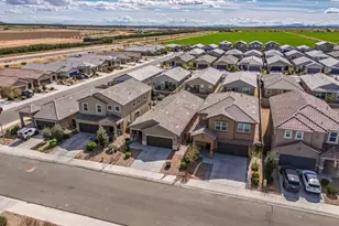 35251 W San Ildefanso Ave, Maricopa, AZ 85138 - Photo 38