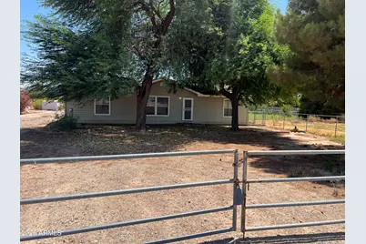 15543 W Orangewood Avenue, Litchfield Park, AZ 85340 - Photo 2