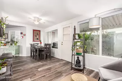 10864 W Santa Fe Drive, Sun City, AZ 85351 - Photo 8