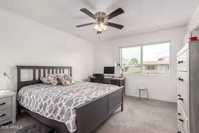 10864 W Santa Fe Drive, Sun City, AZ 85351 - Photo 22