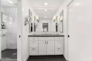 3220 E Hatcher Rd, Phoenix, AZ 85028 - Photo 22