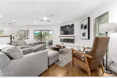 3220 E Hatcher Road, Phoenix, AZ 85028 - Photo 12