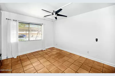 10411 N 11th Avenue #11, Phoenix, AZ 85021 - Photo 12