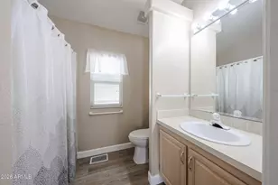 3901 E Pinnacle Peak Rd, Phoenix, AZ 85050 - Photo 16