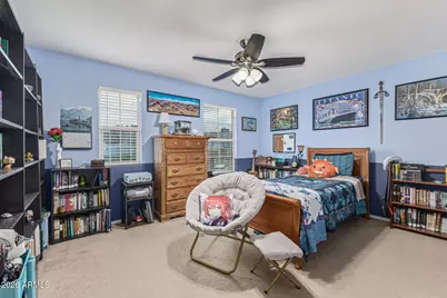 18196 W Ivy Lane, Surprise, AZ 85388 - Photo 16