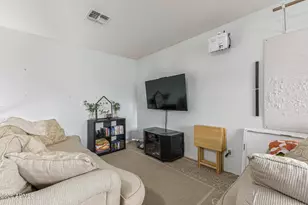 18196 W Ivy Ln, Surprise, AZ 85388 - Photo 24