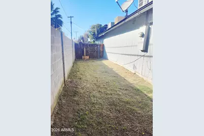 2531 W Morten Avenue #1, Phoenix, AZ 85051 - Photo 30