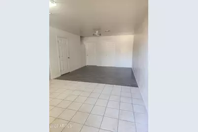 2531 W Morten Avenue #1, Phoenix, AZ 85051 - Photo 6