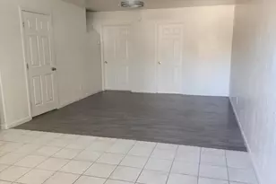 2531 W Morten Ave, Phoenix, AZ 85051 - Photo 6