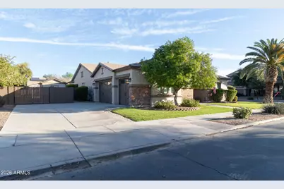 18754 E Oak Hill Lane, Queen Creek, AZ 85142 - Photo 2