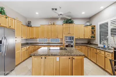 18735 N 83rd Lane, Peoria, AZ 85382 - Photo 42