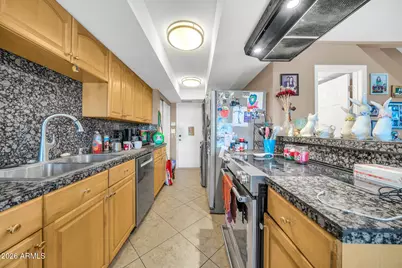 837 E Peoria Avenue #2, Phoenix, AZ 85020 - Photo 12